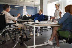 accessibilité PMR dans les espaces de travail