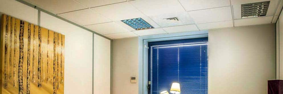 Faux-plafonds aménagés dans vos bureaux