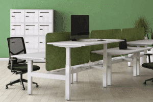 Le bureau assis-debout : un levier efficace pour améliorer la qualité de vie au travail