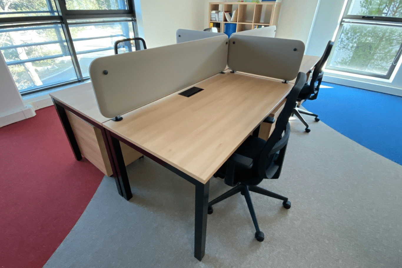 installation de mobilier de bureau