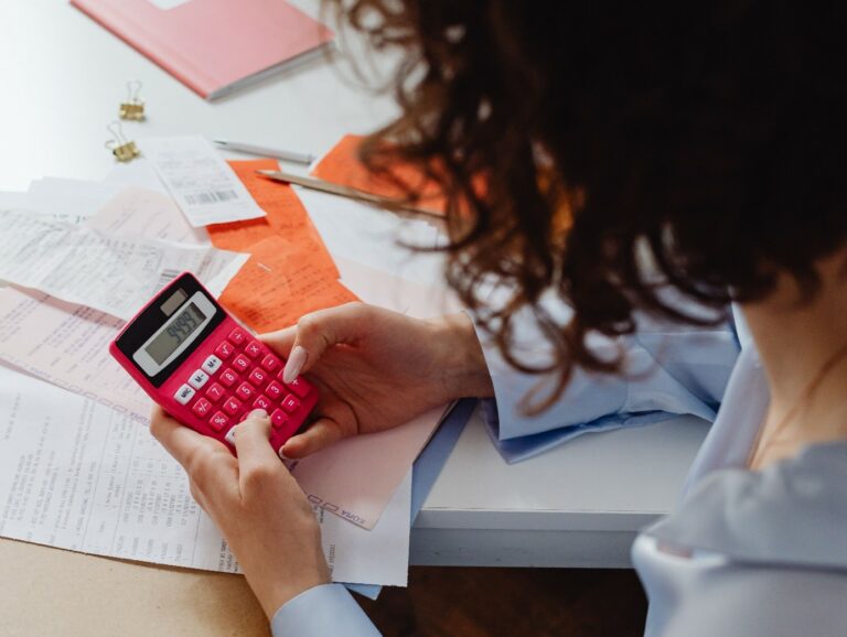 10 erreurs qui augmentent le budget d’un aménagement de bureaux